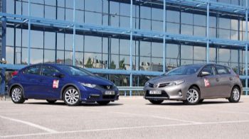 Honda Civic 1,4 vs Toyota Auris 1,33