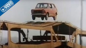 Fiat 127 τα κάνει όλα σε «κασκαντερική» διαφήμιση
