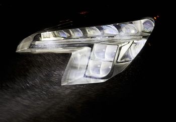 Νέο σύστημα φωτισμού της Opel