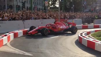   Ferrari o Vettel (+vid)