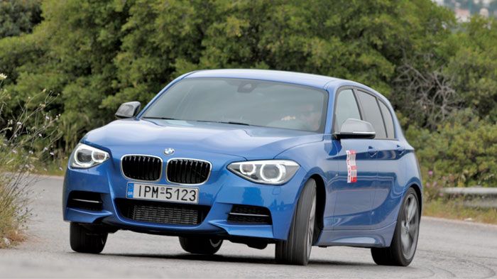 Η τιμή απόκτησης της εκρηκτικής BMW 135i 5d είναι τα 50.400 ευρώ.