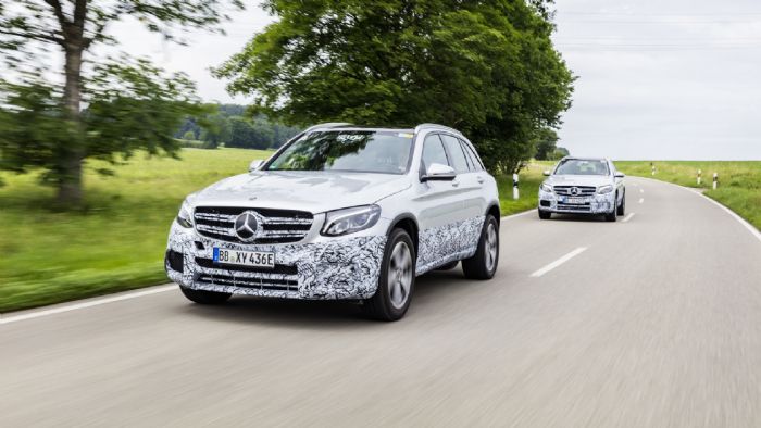 Η Mercedes-Benz έδωσε στη δημοσιότητα στοιχεία από την εξέλιξη της υδρογονοκίνητης GLC F-Cell, η οποία θα κάνει ντεμπούτο σε λίγες ημέρες στην έκθεση της Φρανκφούρτης.
