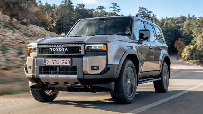 Γιατί το Toyota Land Cruiser κοντράρει το Range Rover Defender