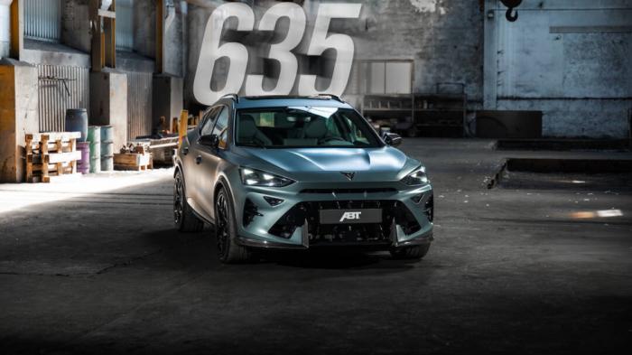 Το CUPRA Formentor VZ5 635 της ABT ξεπερνά σε ισχύ ακόμη και το «αδελφό» ABT Audi RS3-R, το οποίο σταματά στους 500 ίππους.

