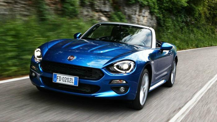 Το 124 Spider παράγεται μαζί με το MX-5 στην Ιαπωνία.