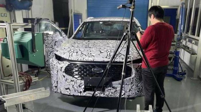 Η αντικατάσταση του Ford Mondeo crossover διέρρευσε