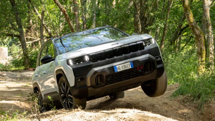 Οδηγικές εντυπώσεις του νέου Jeep Compass σε άσφαλτο & off-road πίστα