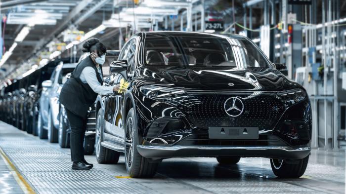 Ξεκίνησε η παραγωγή της Mercedes EQS SUV