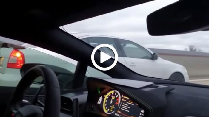 Octavia RS «τσαγιάζει» Lamborghini Huracan