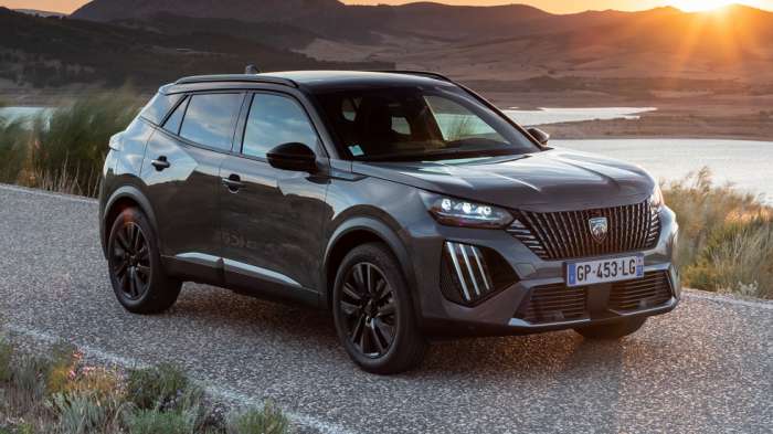 Οι τιμές του ήπια υβριδικού Peugeot 2008 στην Ελλάδα