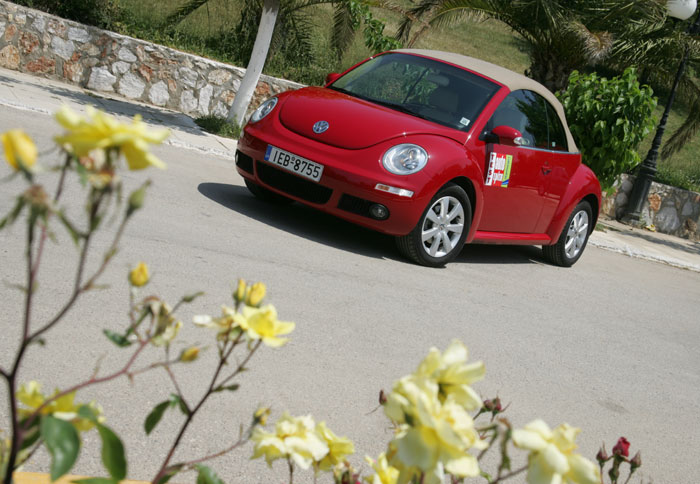 Δοκιμάσαμε το νέο VW Beetle 1,6 Cabrio