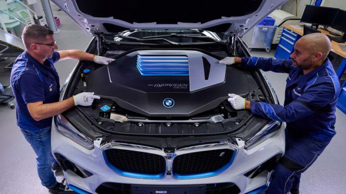 Ξεκίνησε η παραγωγή της υδρογονοκίνητης BMW iX5