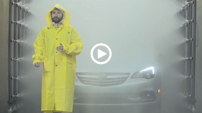 Ενδιαφέρον video από τη διαδικασία των δοκιμών αδιαβροχοποίησης του Cascada έδωσε στη δημοσιότητα η Buick.