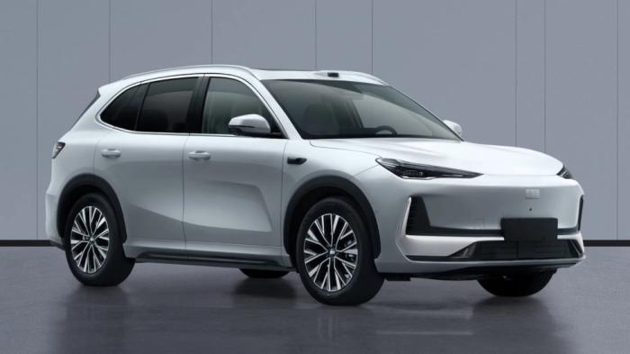 Aνανέωση για το Geely EX5: Γίνεται πισωκίνητο και ανεβαίνει στους 328 ίππους!