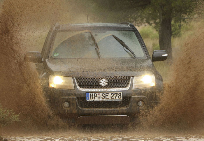 Tiguan 1 4 Tsi Vs Grand Vitara 2 0 Suzuki Grand Vitara