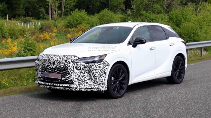 Ανανεωμένο Lexus RX σε δοκιμές στο δρόμο - Τι αλλάζει εντός & εκτός;