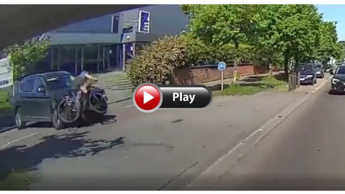 VIDEO: Πήρε μαζί του τον ποδηλάτη!