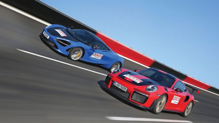 Porsche 911 GT2 RS vs McLaren 720 S