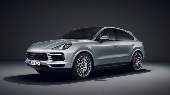 Η Porsche προσφέρει προαιρετικά τρία πακέτα Lightweight Sport που βελτιώνουν την επίδοση του μοντέλου στο 0-100 κατά 1 δέκατο.