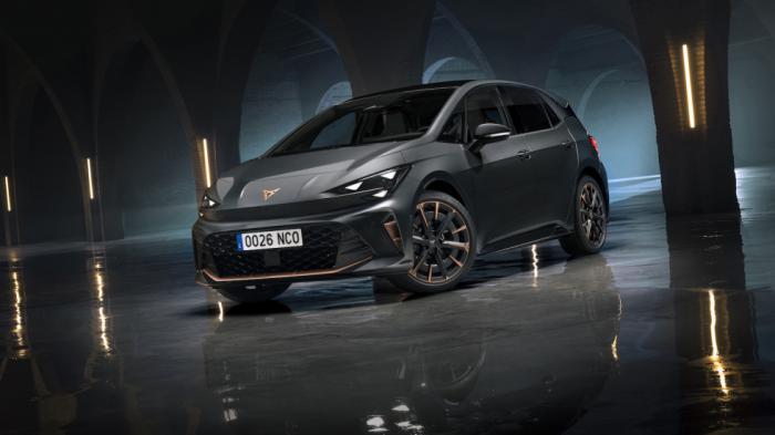 Νέο CUPRA Born: Με πιο σπορ εμφάνιση & έως 600 χλμ. αυτονομία
