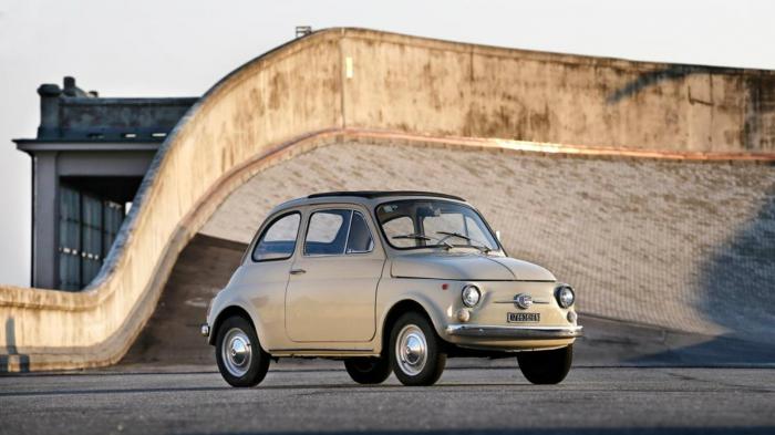 Σε περίοπτη θέση θα βρίσκεται αυτό το Fiat 500 F. Σε περίοπτη θέση θα βρίσκεται αυτό το Fiat 500 F.