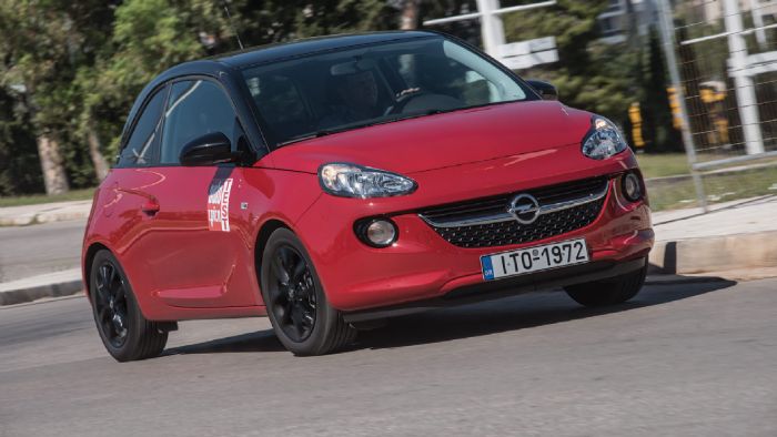 Σε κάθε σημείο του Opel ADAM υπάρχει και μια σκερτσόζικη λεπτομέρεια.	