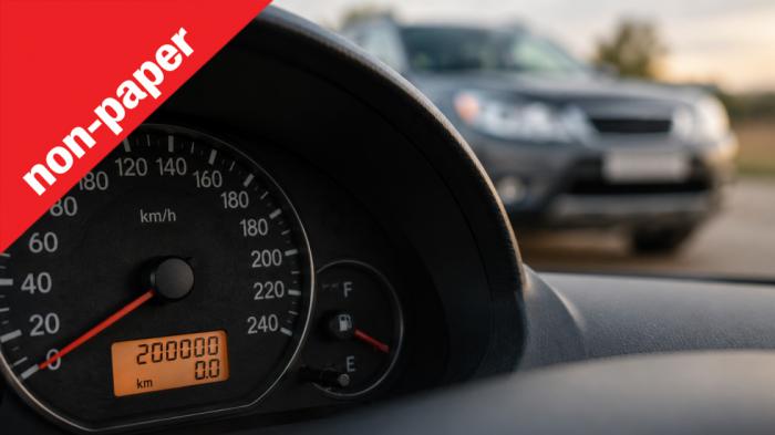 200.000 χλμ. Ώρα να ανοίξεις μοτέρ ή να αλλάξεις αμάξι; 200.000 χλμ. Ώρα να ανοίξεις μοτέρ ή να αλλάξεις αμάξι;