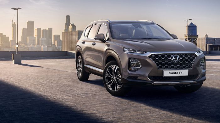 Διέρρευσαν οι πρώτες εικόνες του νέου Hyundai Santa Fe. Σχεδιαστικά θυμίζει εν πολλοίς το νέο Kona.	