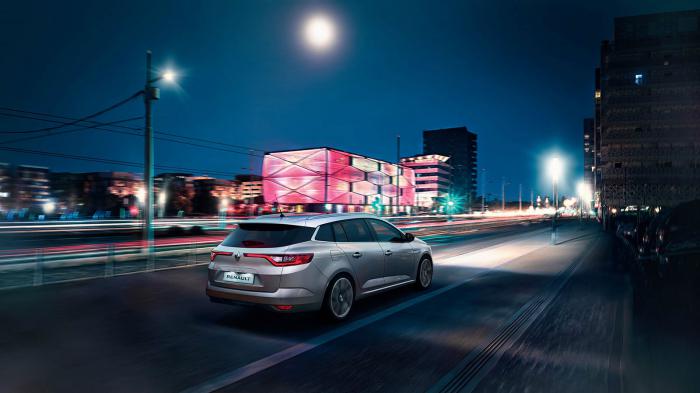 Μία ακόμα επιλογή κινητήρα πρόσφερε στο Megane η Renault.