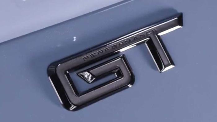 Η Ford δείχνει το λογότυπο της νέας Mustang GT Performance