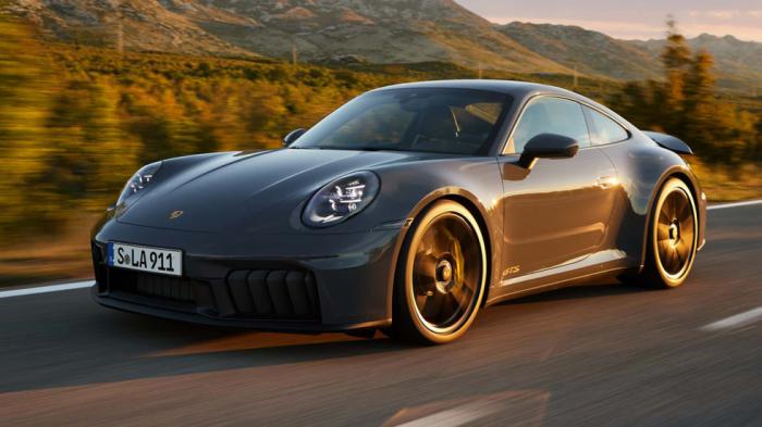 Υβριδική για πρώτη φορά η ανανεωμένη Porsche 911