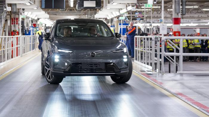 Volvo EX60: Ξεκίνησε η παραγωγή του ηλεκτρικού SUV στην Torslanda