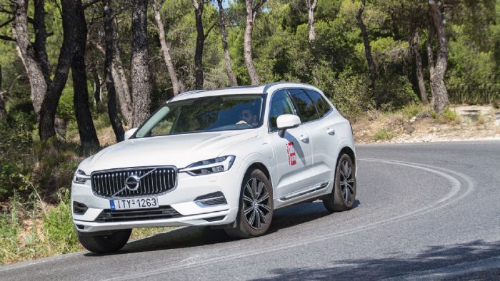 Είναι σίγουρο πως το XC60 δεν περνά απαρατήρητο. Το αντίθετο μάλιστα, αφού με τον έναν ή τον άλλο τρόπο καταφέρνει να τραβάει την προσοχή!