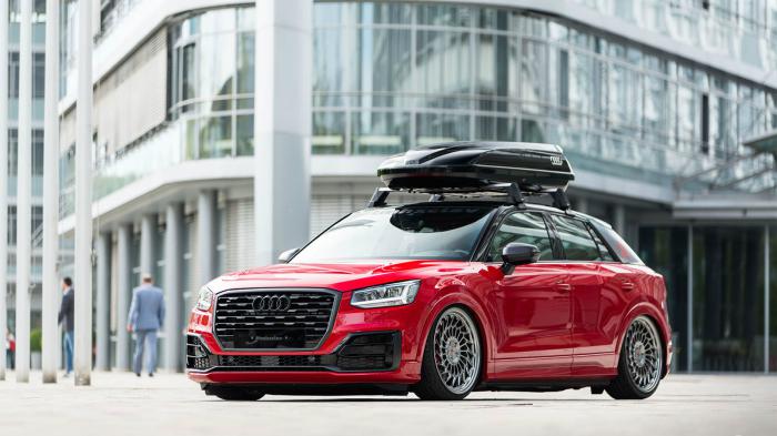 Κατακόκκινο Audi Q2