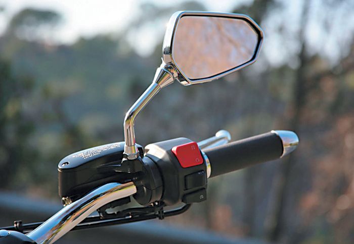 Πριν ξεκινήσετε, τέλος, φτιάξτε τους καθρέπτες, ακόμα και αν δε φαίνεται να έχου Πριν ξεκινήσετε, τέλος, φτιάξτε τους καθρέπτες, ακόμα και αν δε φαίνεται να έχουν πειραχτεί.