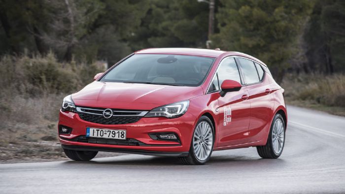 Βάζουμε στο μικροσκόπιο το Opel Astra με τον 1.600άρη BiTurbo diesel κινητήρα απόδοσης 160 ίππων. Πως τα καταφέρνει στο δρόμο το ισχυρότερο μικρομεσαίο diesel της αγοράς;