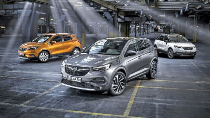 Η οικογένεια X της Opel διαθέτει τη λύση για κάθε ανάγκη με τα τρία μέλη που αριθμεί. Δείτε τα όλα αναλυτικά και πείτε μας ποιο θα επιλέγατε.
