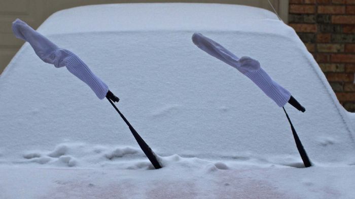 Χιόνια & πάγος: Πως ετοιμάζω το αμάξι πριν το οδηγήσω;