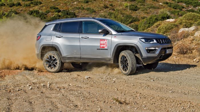 Η έκδοση Trailhawk αποτελεί την σκληροτράχηλη και off-road έκδοση του Jeep Compass.