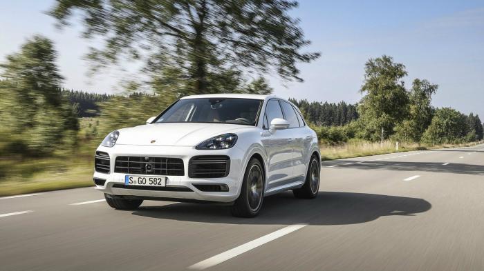 Την ισχυρότερη Cayenne παρουσίασε επίσημα η Porsche η οποία μάλιστα είναι plug-in υβριδική. Ο λόγος για την Porsche Turbo S E-Hybrid.