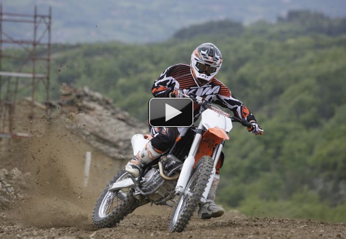 Τα νέα KTM SX εν δράσει με τον Sleeter να αποδεικνύει γιατί είναι ο no.1 δοκιμασ Τα νέα KTM SX εν δράσει με τον Sleeter να αποδεικνύει γιατί είναι ο no.1 δοκιμαστής της αυστριακής εταιρίας στη B.Αμερική.