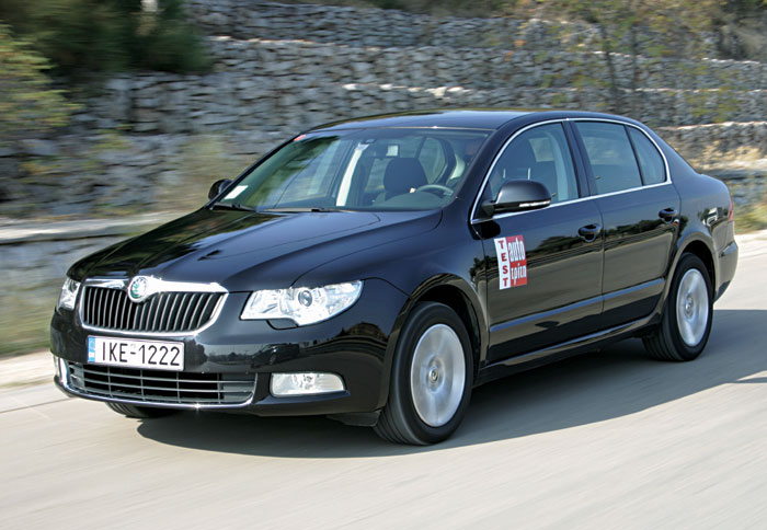 Δοκιμάζουμε τη Skoda Superb 1,4 TSI