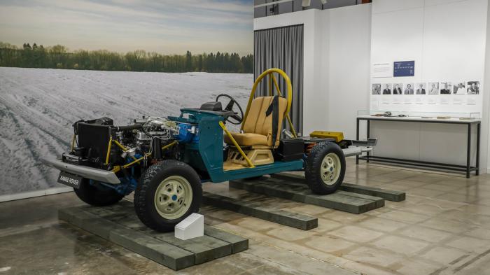 Γιορτάζει η Land Rover Γιορτάζει η Land Rover