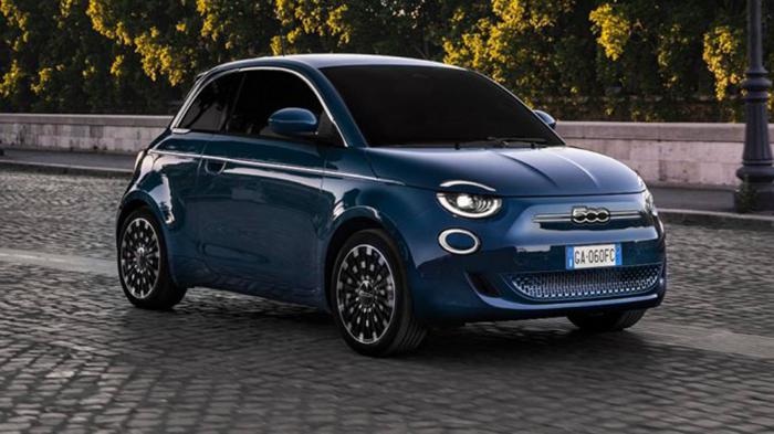 To «προεδρικό» 1ο test drive του ηλεκτρικού Fiat 500 