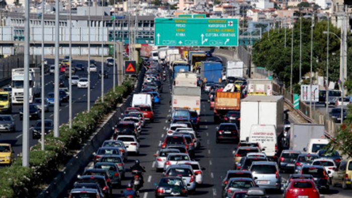 Xωρίς τέλη όσοι παραδώσουν πινακίδες μέχρι το τέλος του έτους