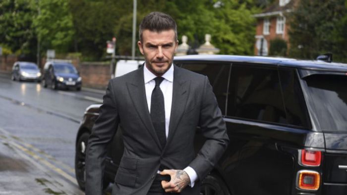 Ο Beckham ενώ πήγαινε στο δικαστήριο να απολογηθεί.