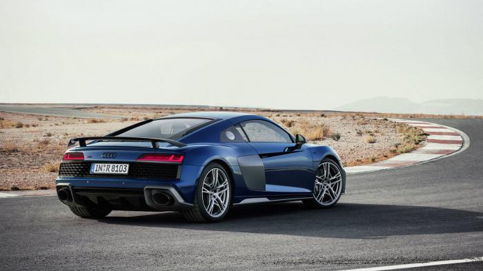 Η Audi αποκάλυψε ότι η επόμενη γενιά του R8 θα υιοθετήσει ηλεκτροκίνηση.