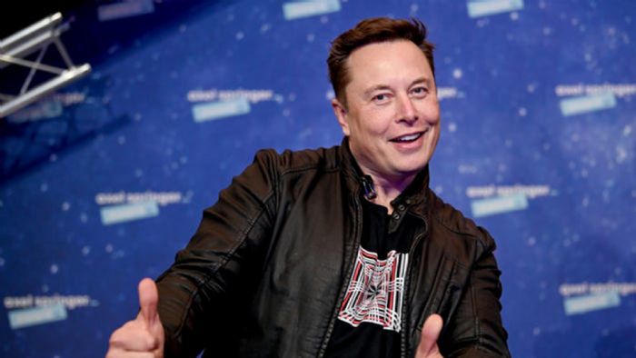 O Mr. Tesla είναι ο πλουσιότερος άνθρωπος στον κόσμο O Mr. Tesla είναι ο πλουσιότερος άνθρωπος στον κόσμο
