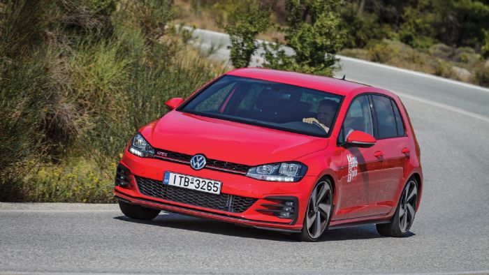 Με 245 ίππους συνολικά, το ανανεωμένο GTI Performance μπορεί πλέον να σταθεί άνετα απέναντι από τους ανταγωνιστές του με τα 250+ άλογα.