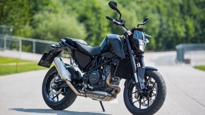 2016 KTM 690 Duke 2016 KTM 690 Duke